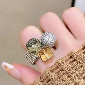 New Eye Candy Los Angeles a geometric  crystal ring.